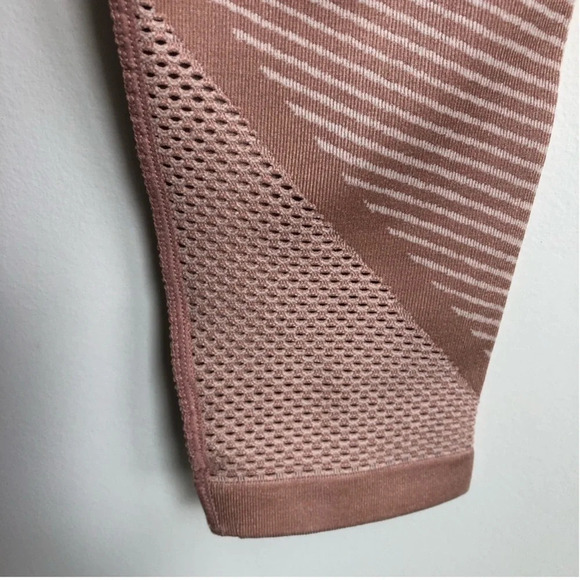 New Good American Seamless Leggings Dusk Geo print contouring geometric print - Picture 8 of 13